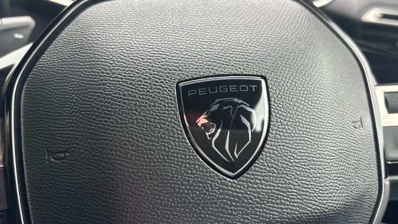 Peugeot 208 1.2 Hybrid 136 GT 5dr e-DSC6 Petrol Hatchback